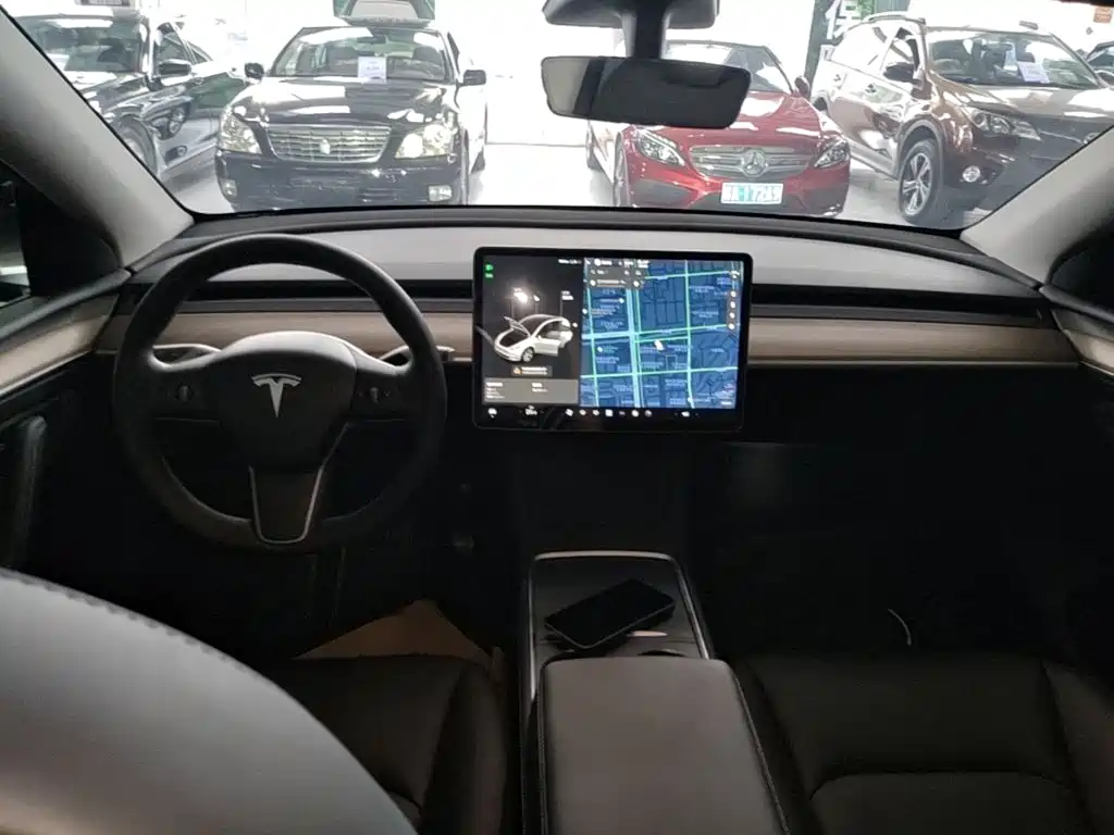 Tesla Model Y 2021 3D7