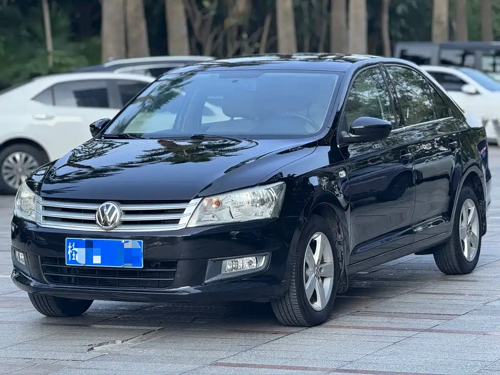 Volkswagen Santana 2014