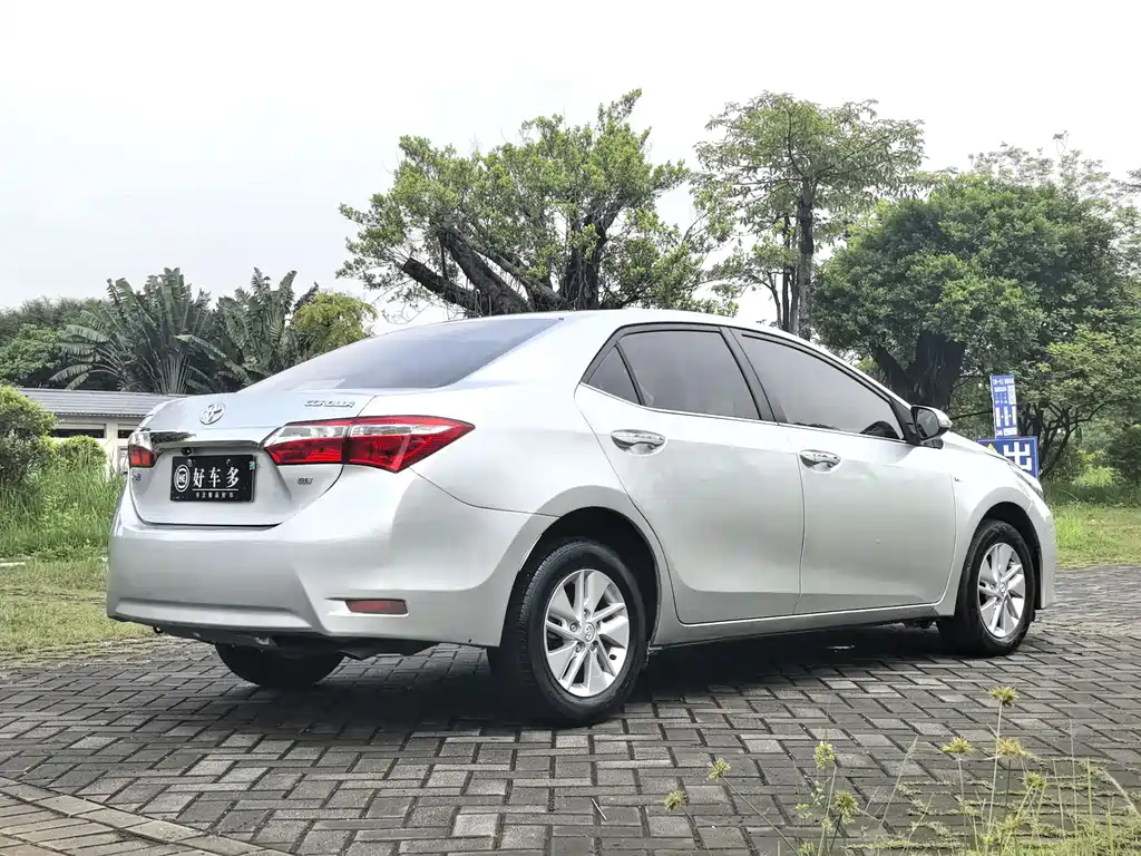 Toyota Corolla — миниатюра 10