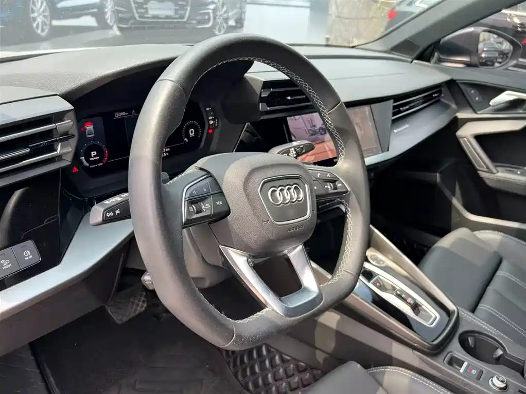 Audi A3 2025 A3L Limousine 35TFSI Enjoy