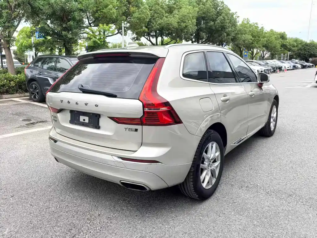 Volvo XC60 2020 T5 Luxury