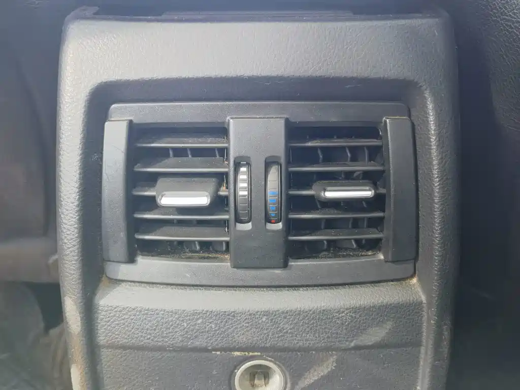 BMW 3 Series — миниатюра 23