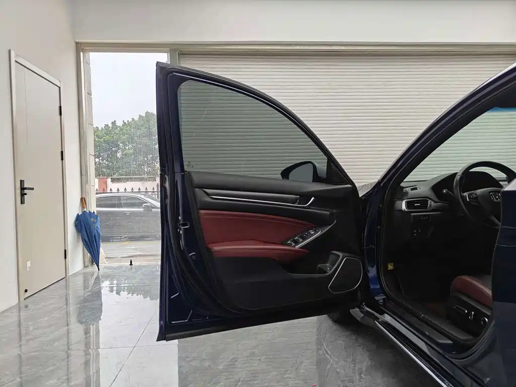 Honda Inspire — миниатюра 8