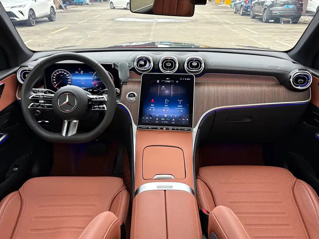 Mercedes-Benz GLC — миниатюра 9