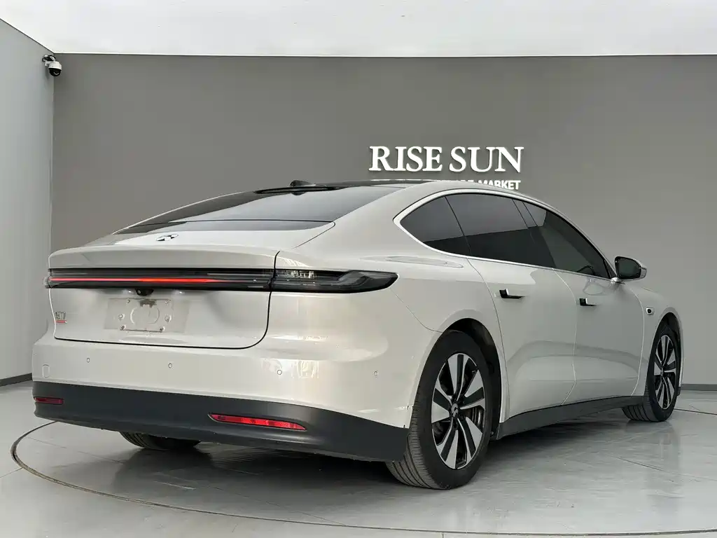 NIO ET7 — миниатюра 5