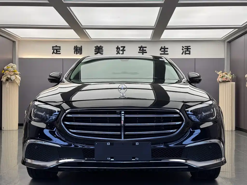Mercedes-Benz E-Class New Energy — миниатюра 2