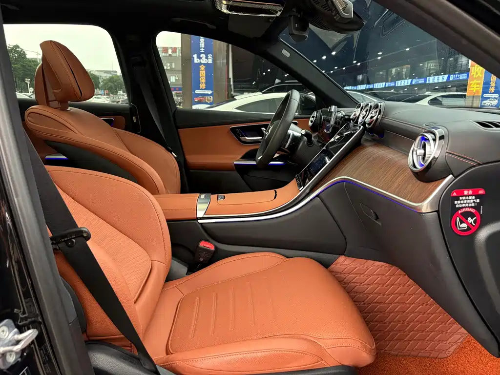 Mercedes-Benz GLC — миниатюра 12