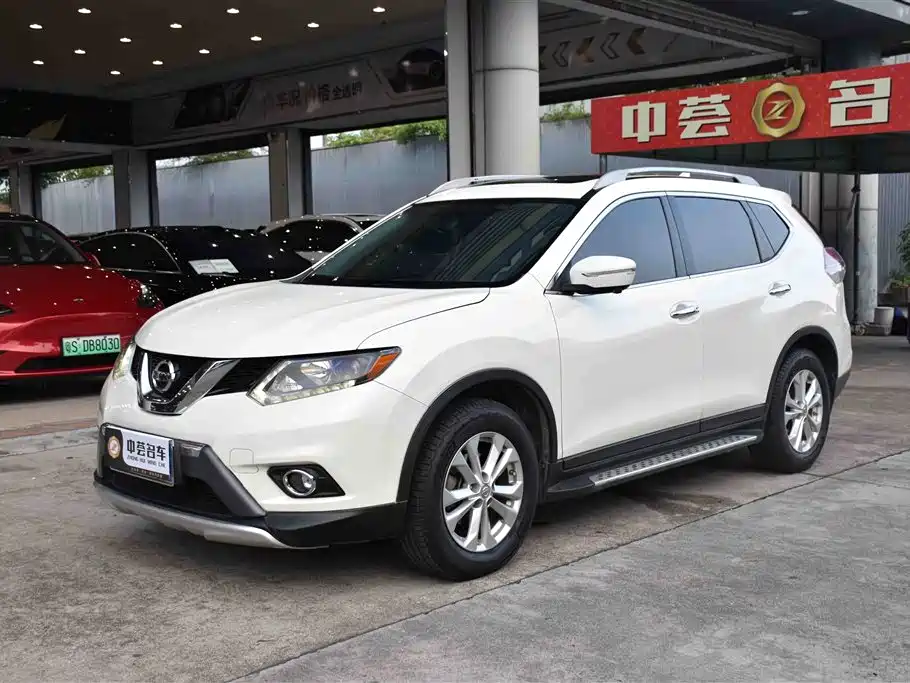Купить Nissan X-Trail
