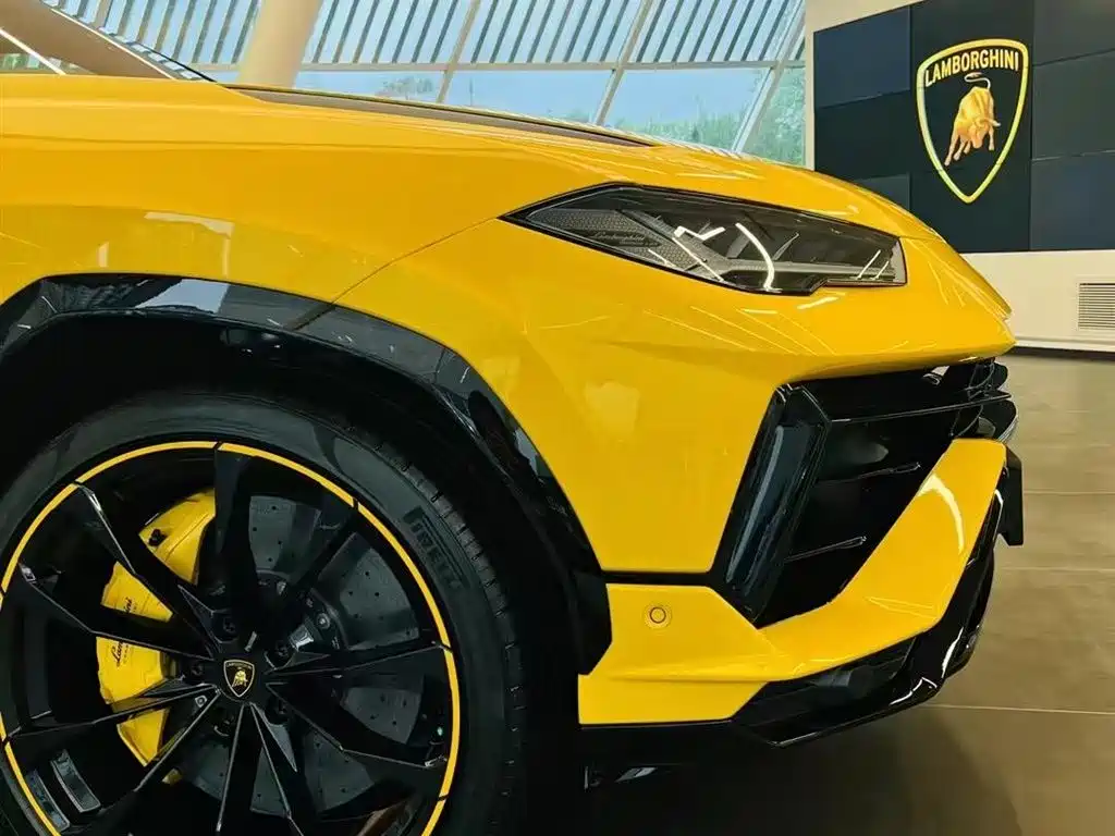 Lamborghini Urus 2023 4.0T V8 S