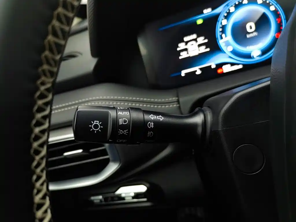 Geely Haoyue — миниатюра 20