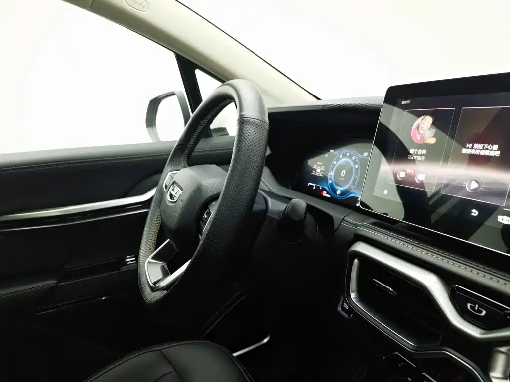 Geely Haoyue — миниатюра 24