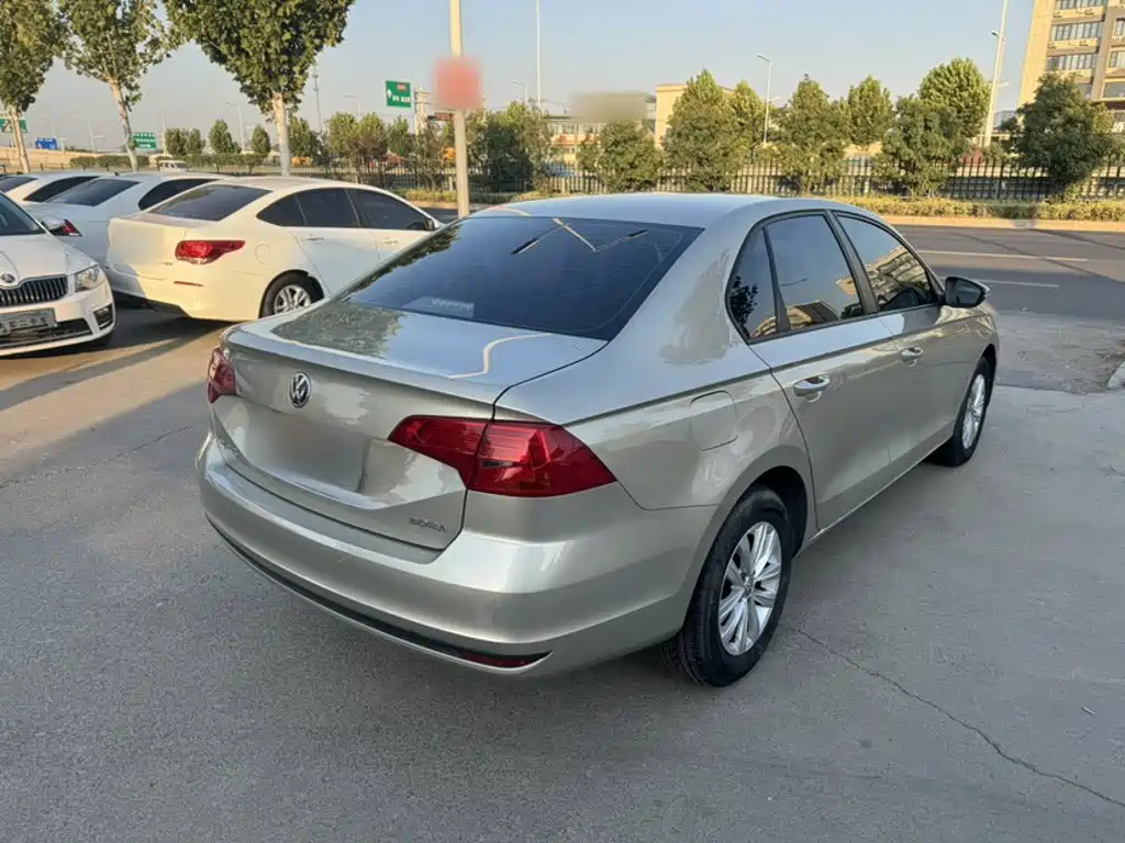 Volkswagen Bora — миниатюра 24