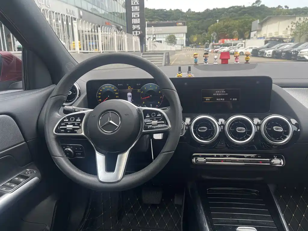 Mercedes-Benz GLA — миниатюра 16
