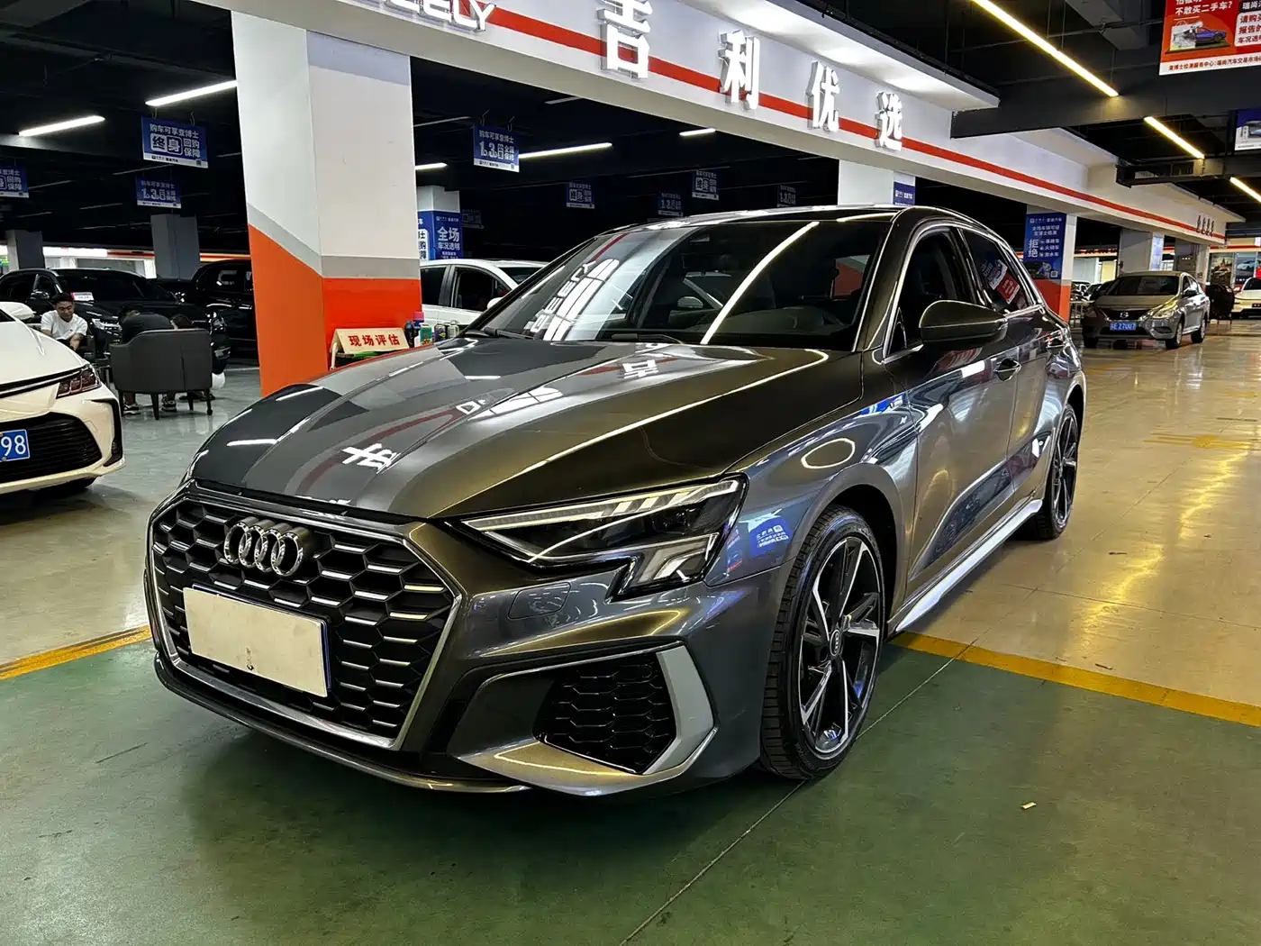 奥迪A3 2024款 Sportback 35 TFSI 豪华运动型 2024