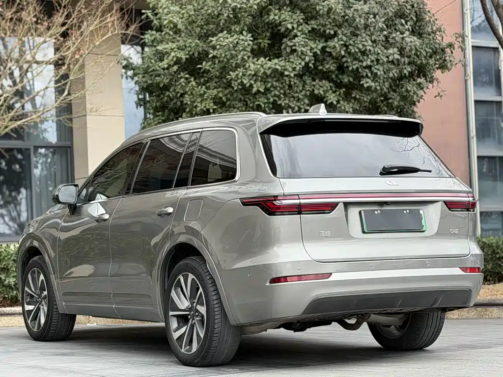 Li Auto Li ONE — миниатюра 11