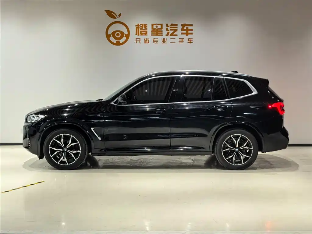 BMW X3 2023 Черный из Китая
