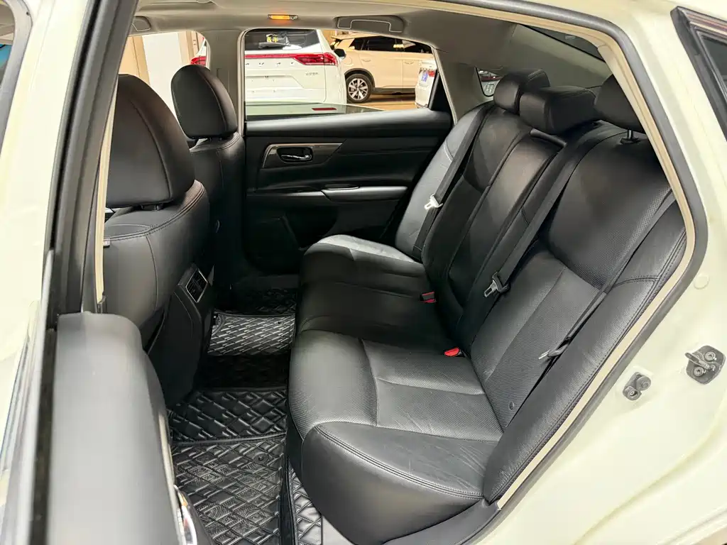 Nissan Teana — миниатюра 11