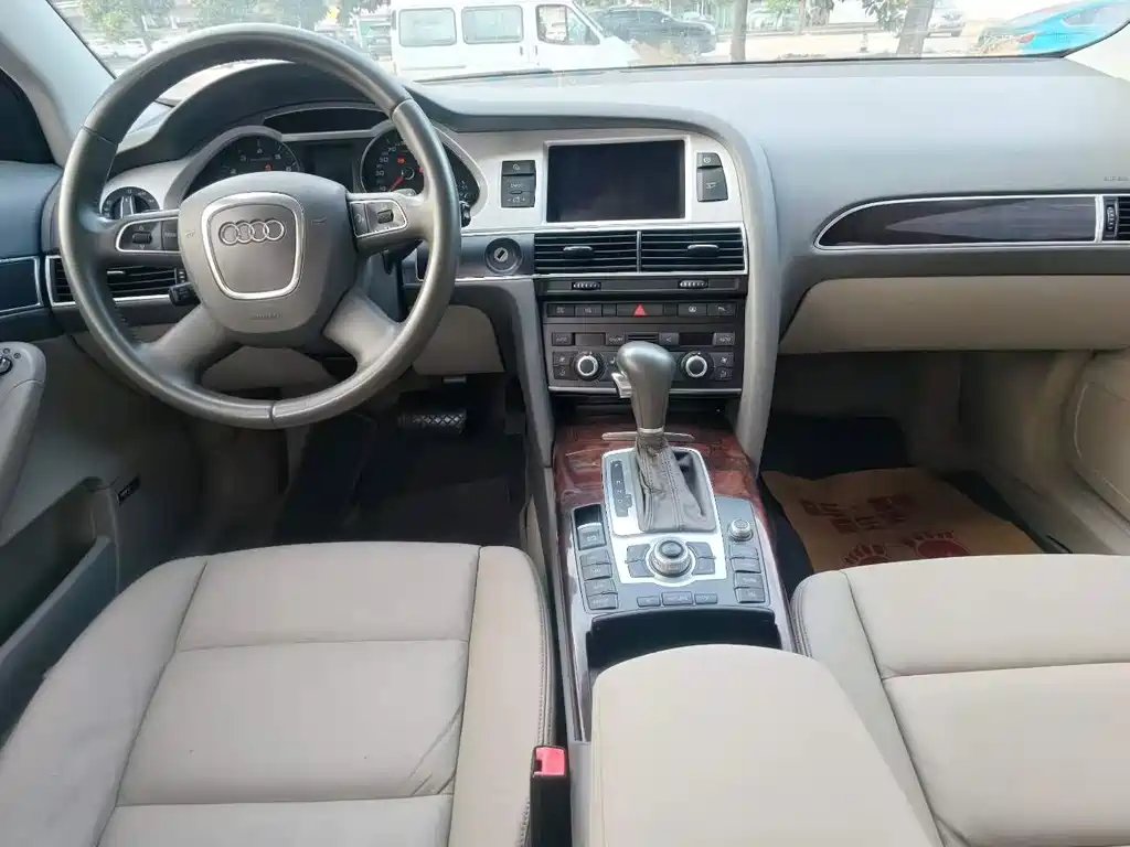 Audi A6L — миниатюра 5