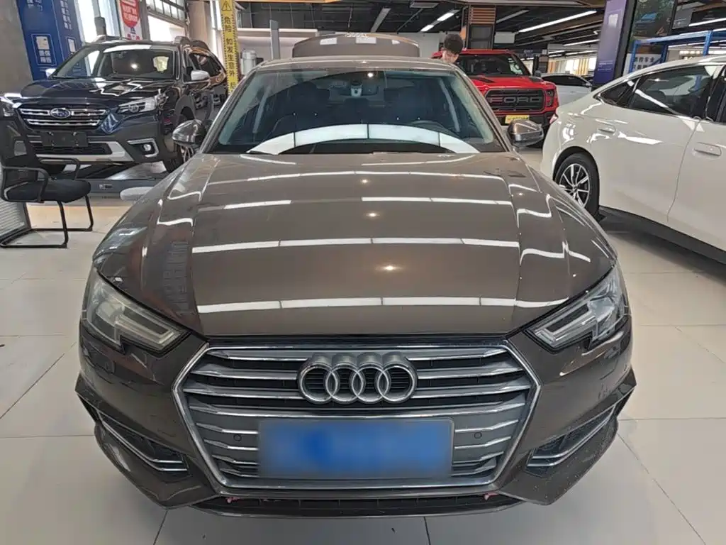 Audi A4L — миниатюра 3