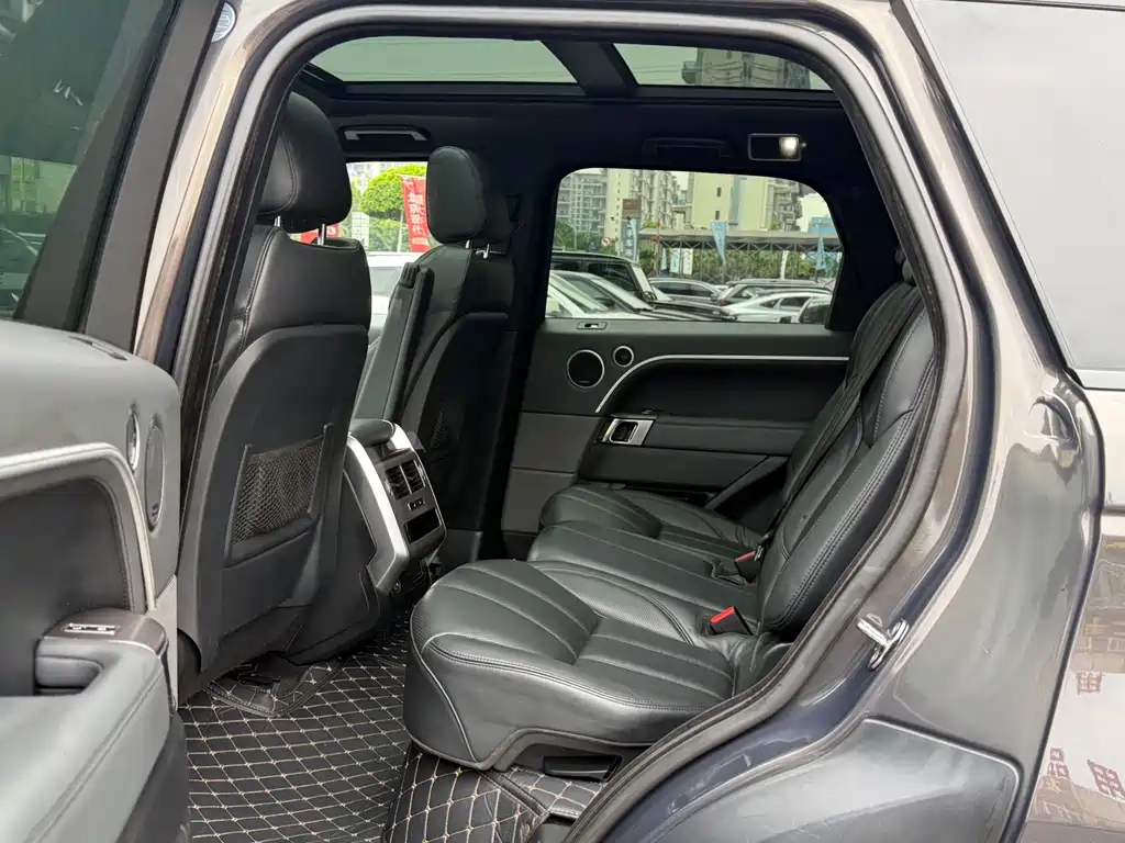 Land Rover Range Rover Sport 2015 3.0 SDV6 HSE