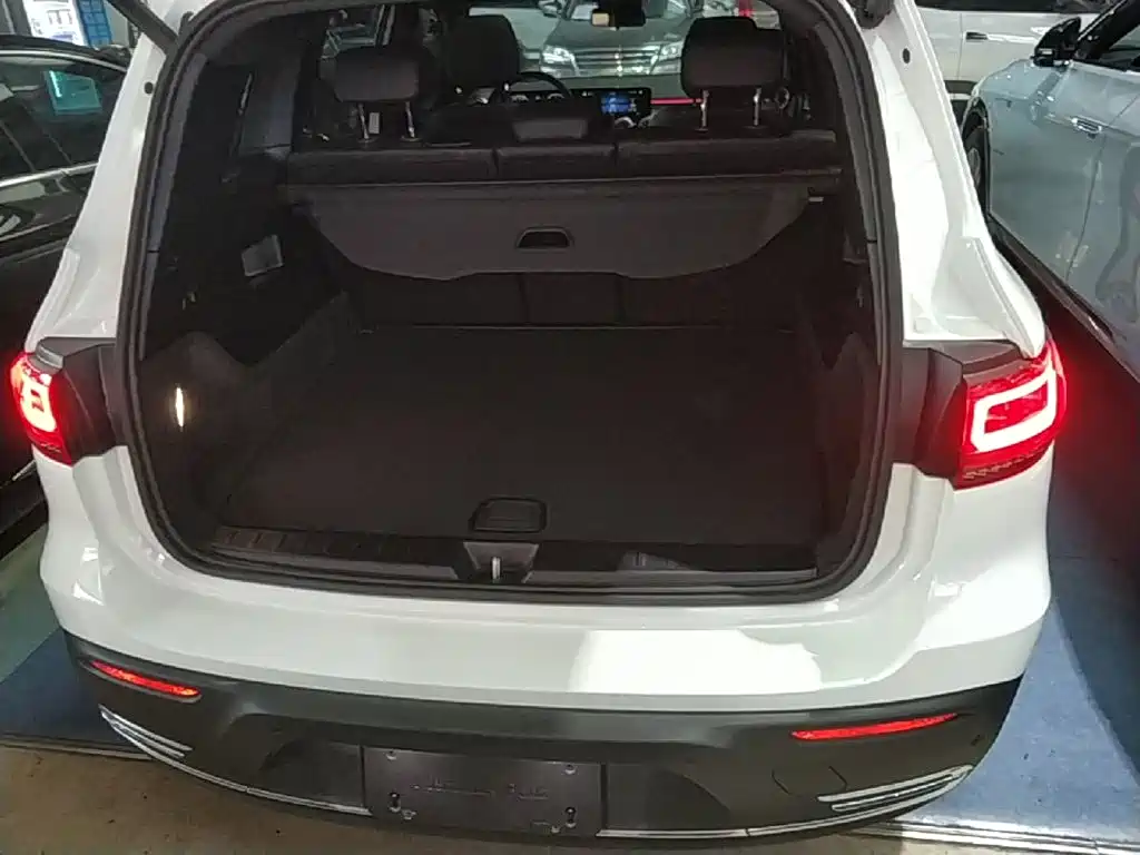 Mercedes-Benz EQB — миниатюра 19