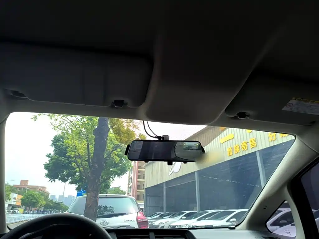 Honda Fit — миниатюра 18