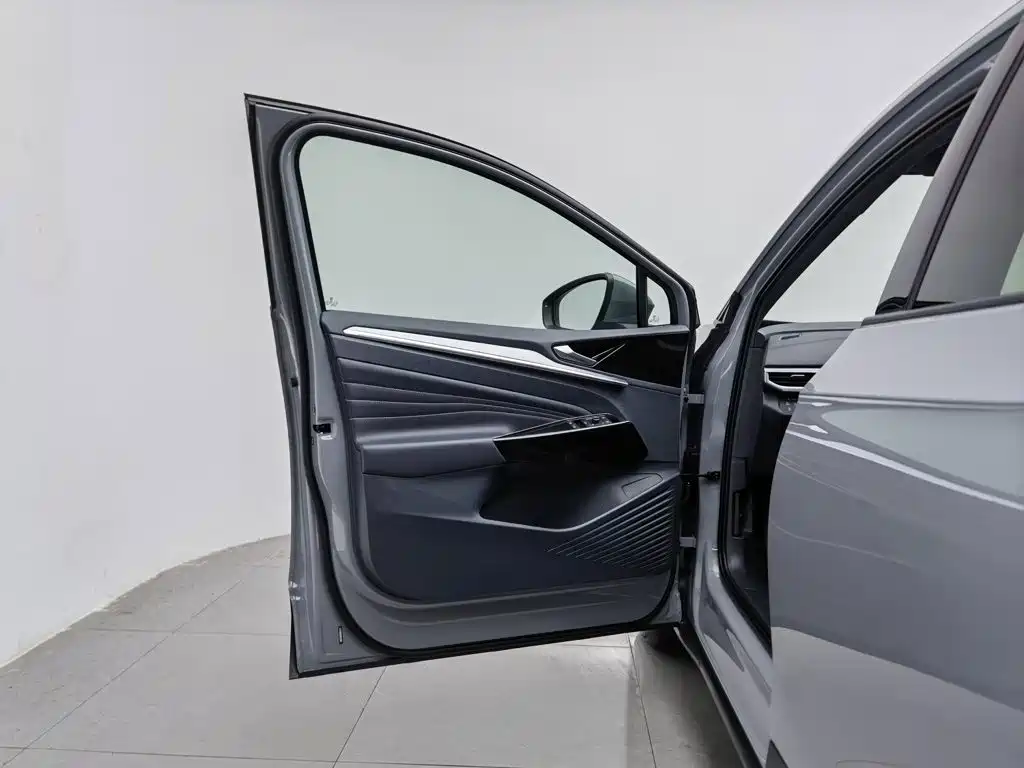 Volkswagen ID.4 Crozz — миниатюра 8