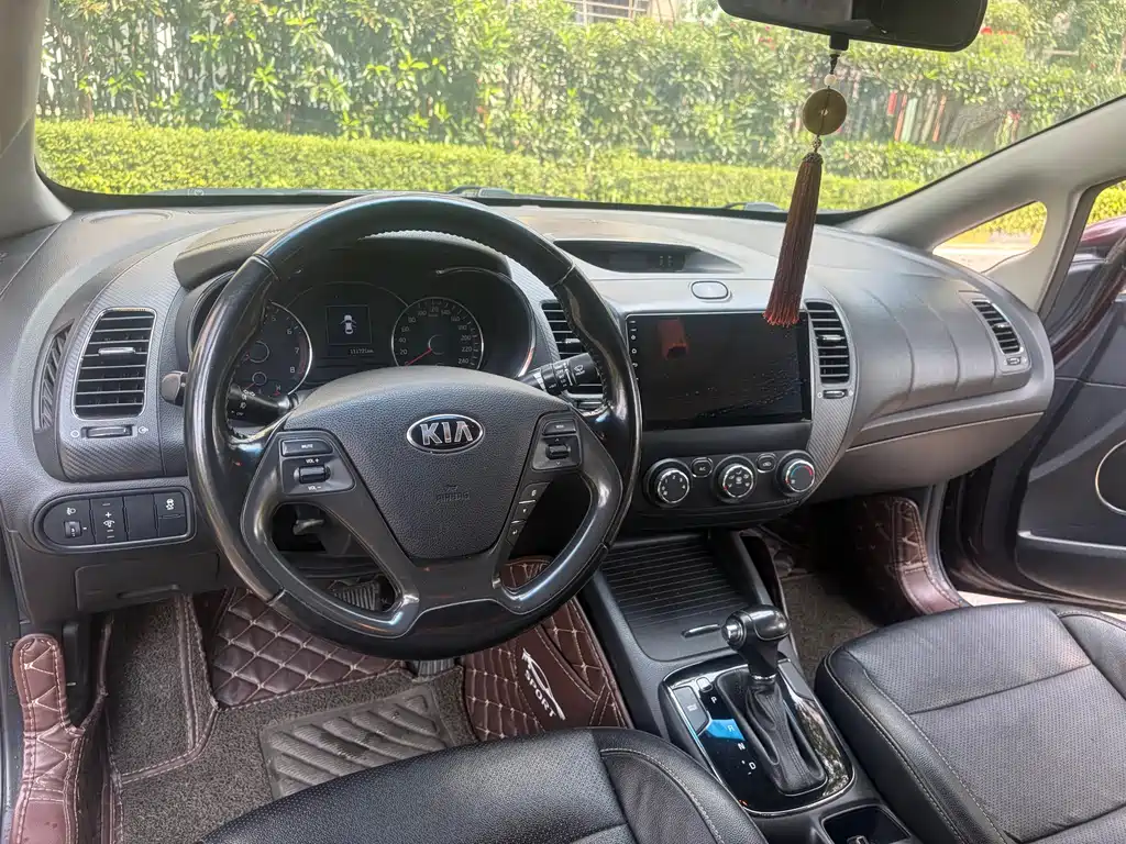 Kia K3 — миниатюра 14