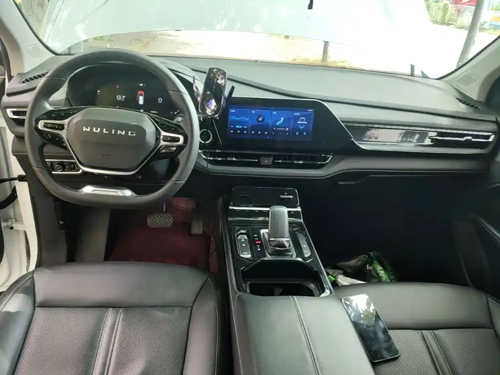 Wuling Victory — миниатюра 10