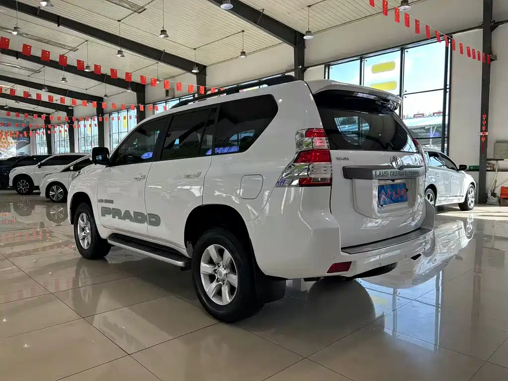 Toyota Prado — миниатюра 6