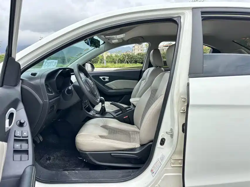 GAC Motor Trumpchi GA3S — миниатюра 23