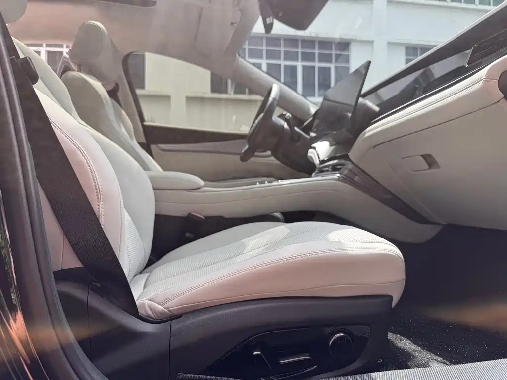 BYD 海豹07 EV — миниатюра 12