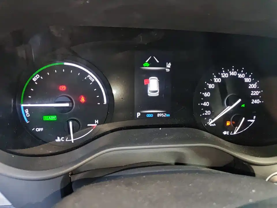 Toyota Sienna — миниатюра 8