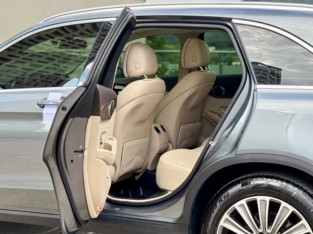 Mercedes-Benz GLC — миниатюра 6