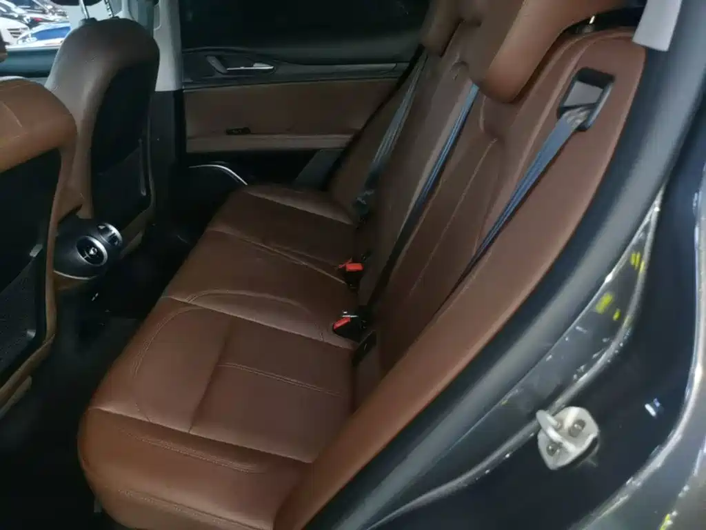 Alfa Romeo Stelvio — миниатюра 17