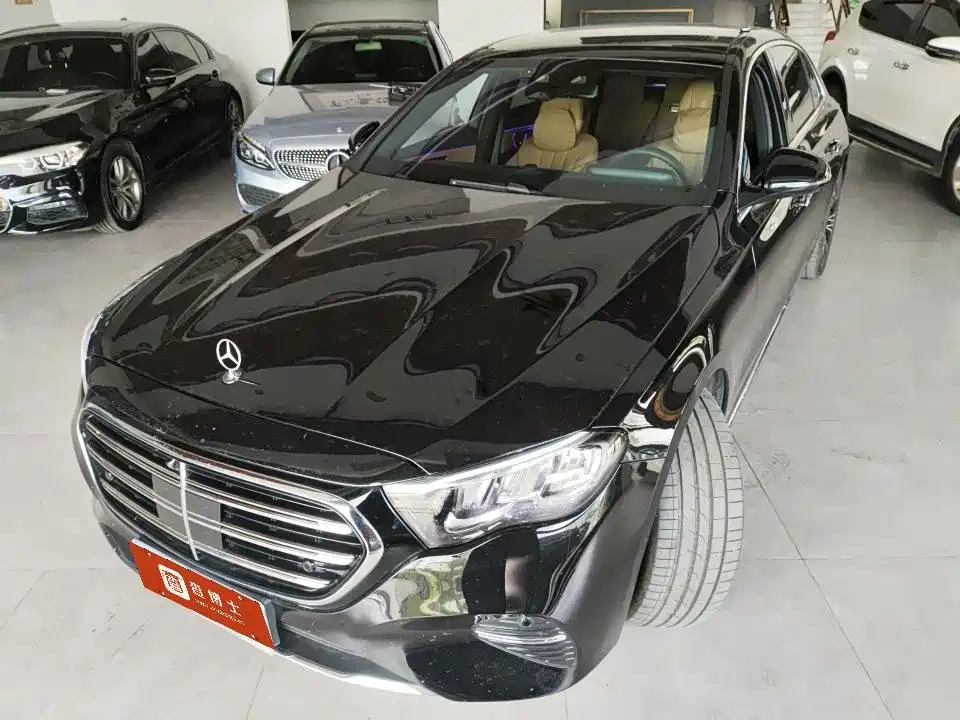 奔驰E级 2026款 改款 E 300 L 豪华型 2026