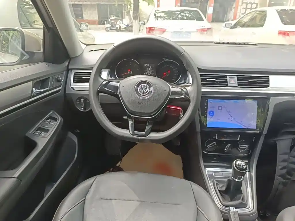 Volkswagen Bora — миниатюра 11