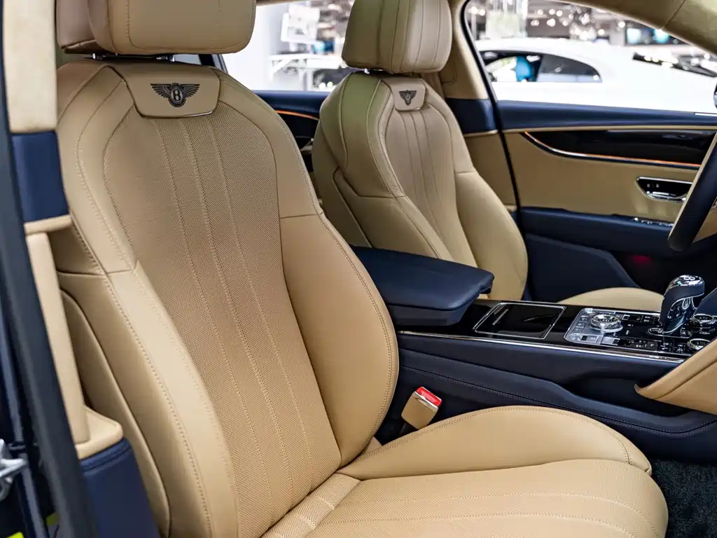 Bentley Flying Spur — миниатюра 16