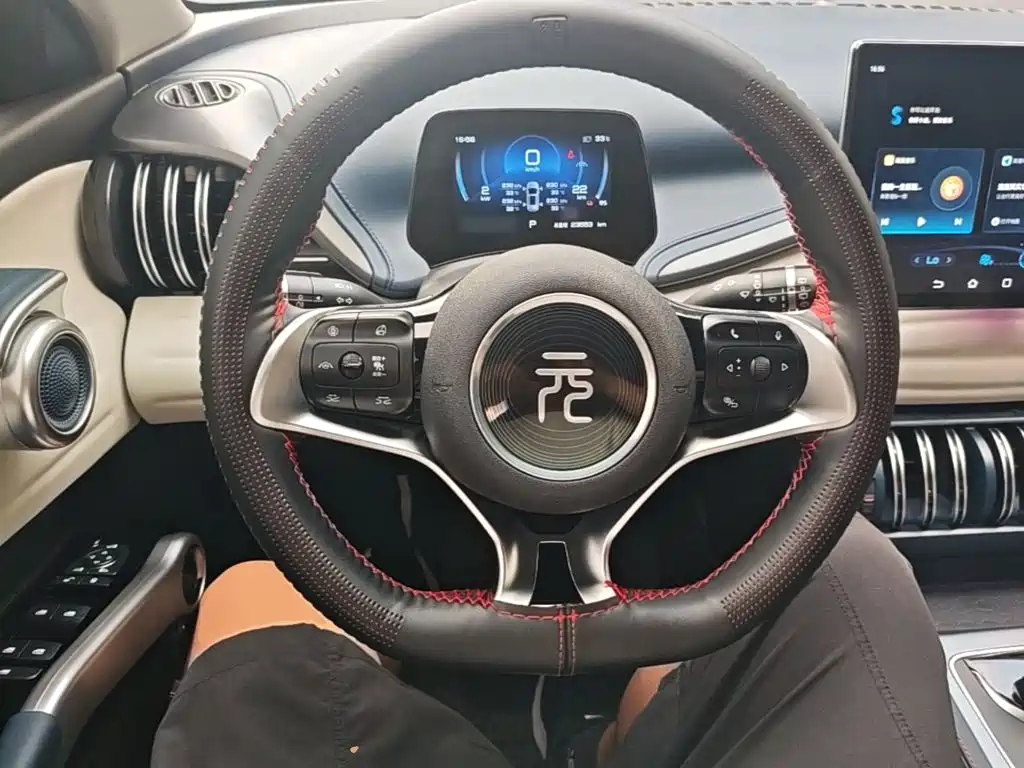 BYD Yuan Plus — миниатюра 11