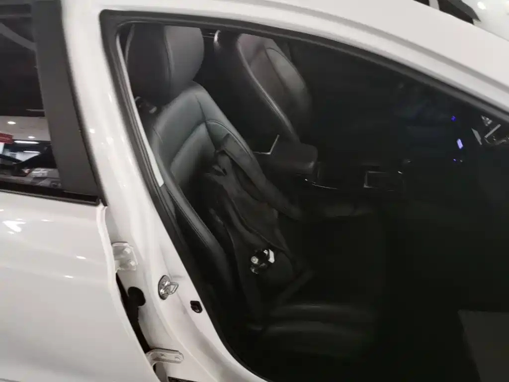 Hyundai Mistra — миниатюра 25