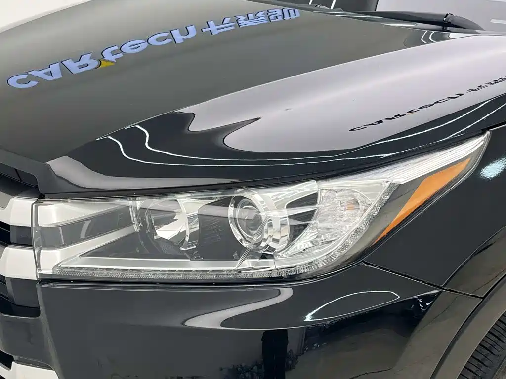 Toyota Highlander — миниатюра 6