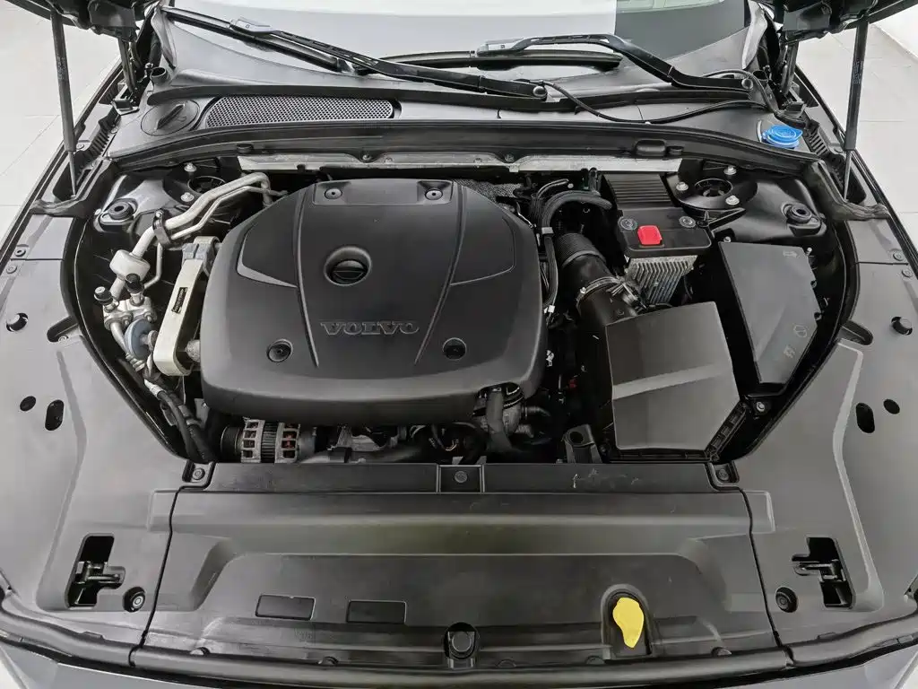 Volvo S90 — миниатюра 6