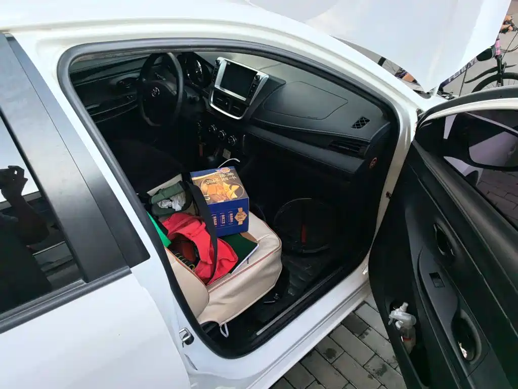 Toyota Yaris L — миниатюра 19