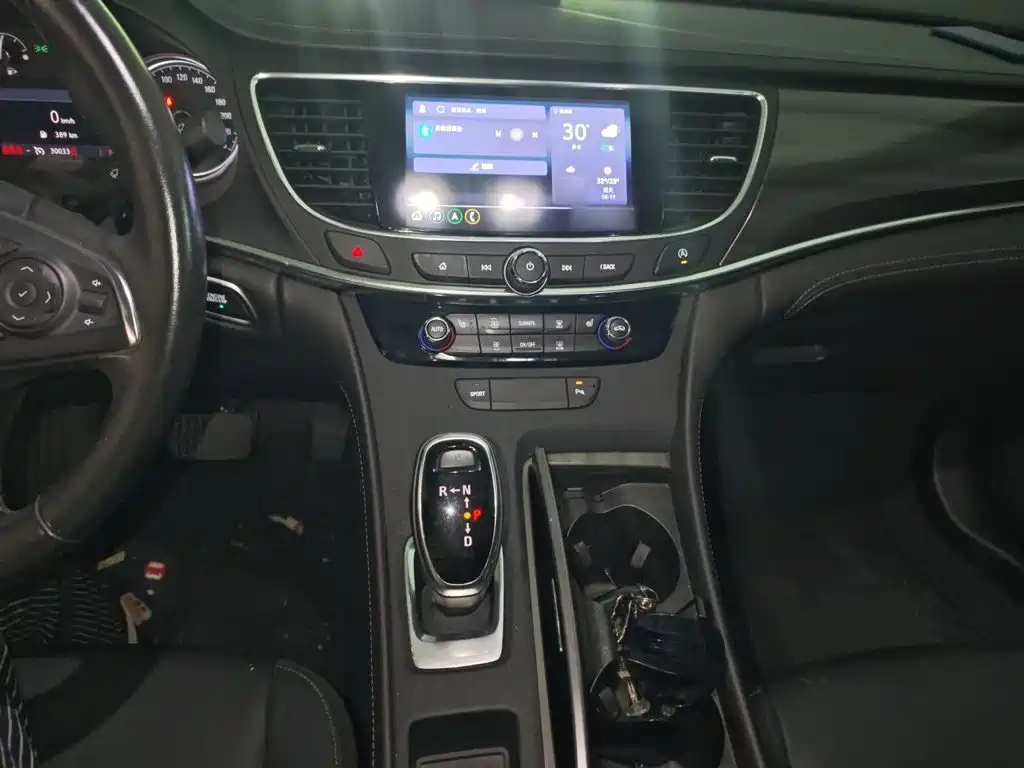 Buick LaCrosse — миниатюра 6