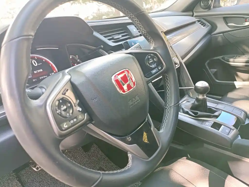 Honda Civic — миниатюра 9