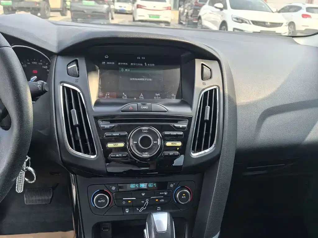 Ford Focus — миниатюра 15