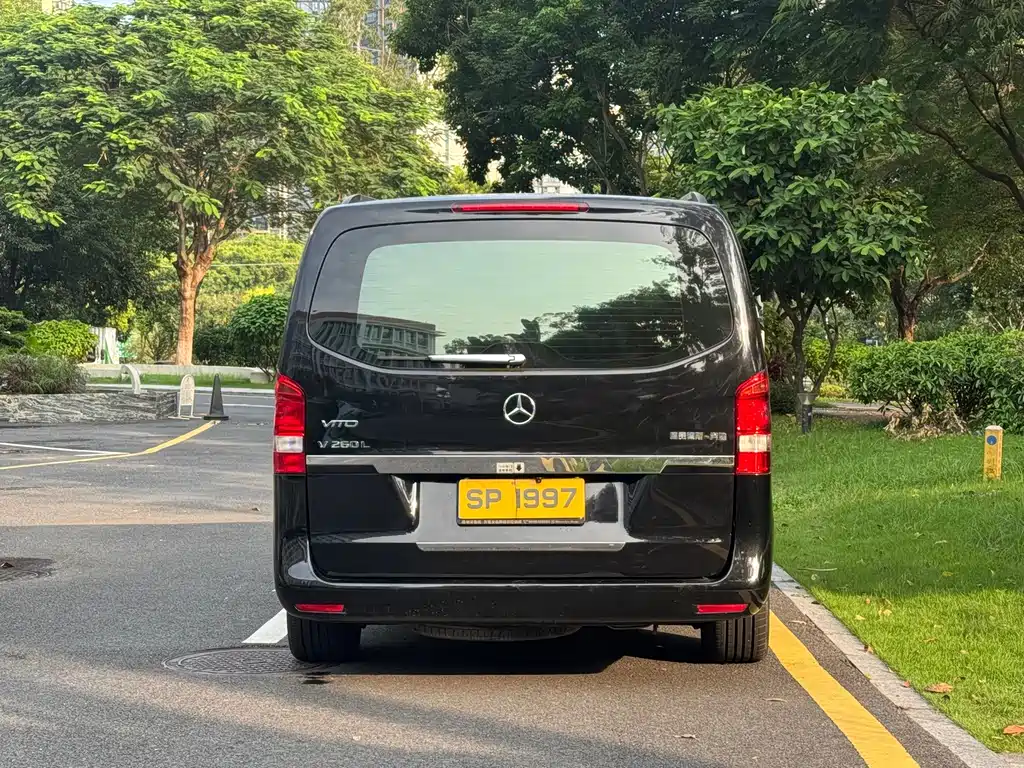 Mercedes-Benz Vito — миниатюра 6
