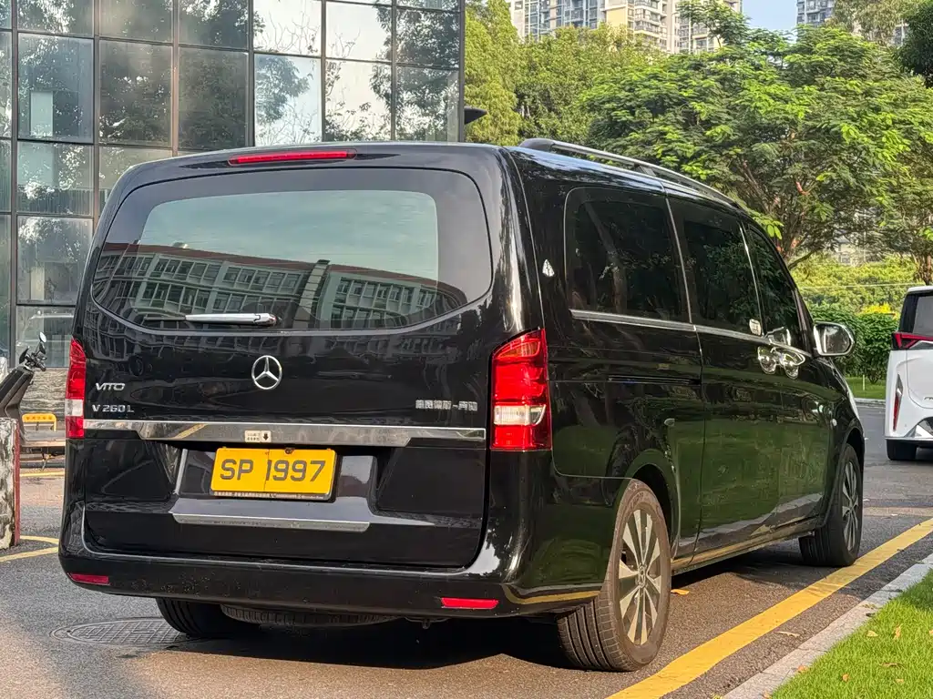 Mercedes-Benz Vito — миниатюра 7