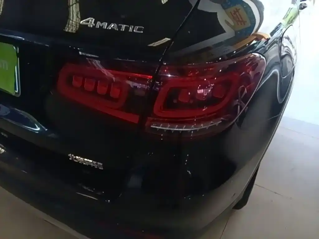 Mercedes-Benz GLC — миниатюра 8