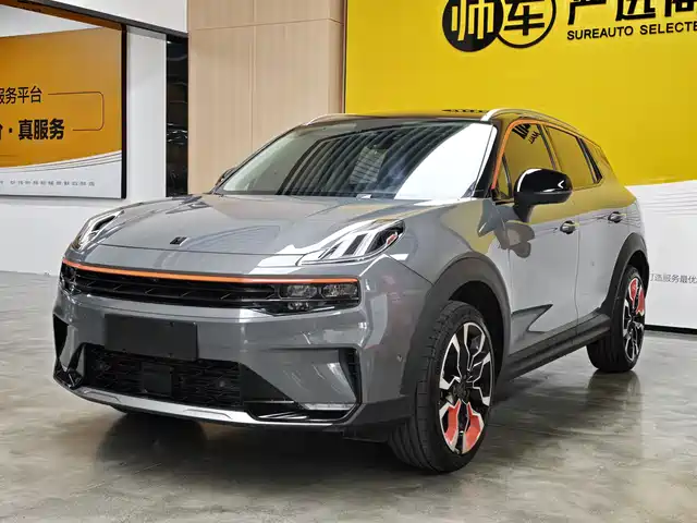 2022 Lynk & Co 06
